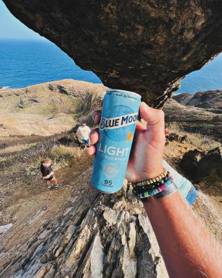 Hey, we didn’t do that hike for nothing. 
📸: @VIVID_BREWS